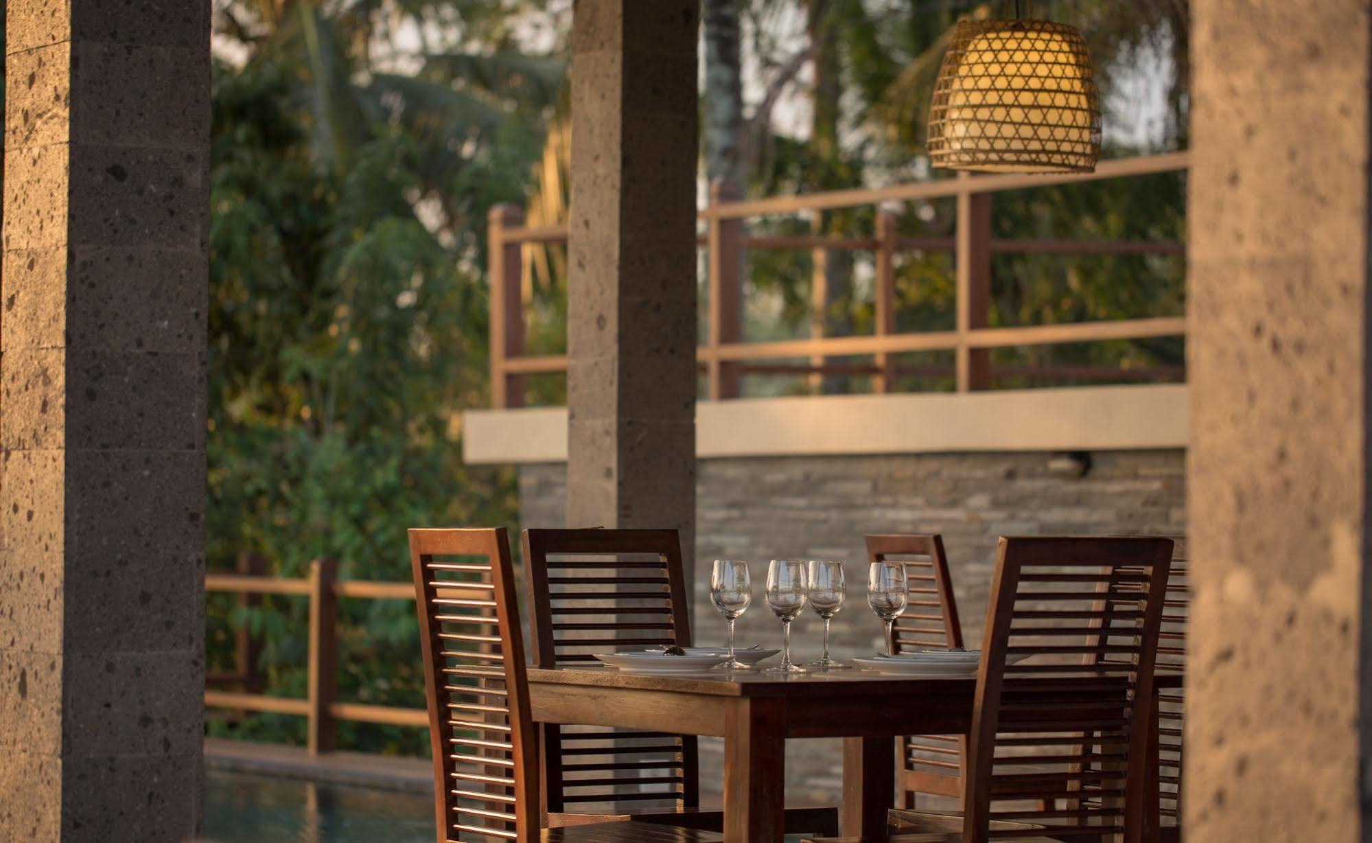 Manyi Village Ubud Exterior photo