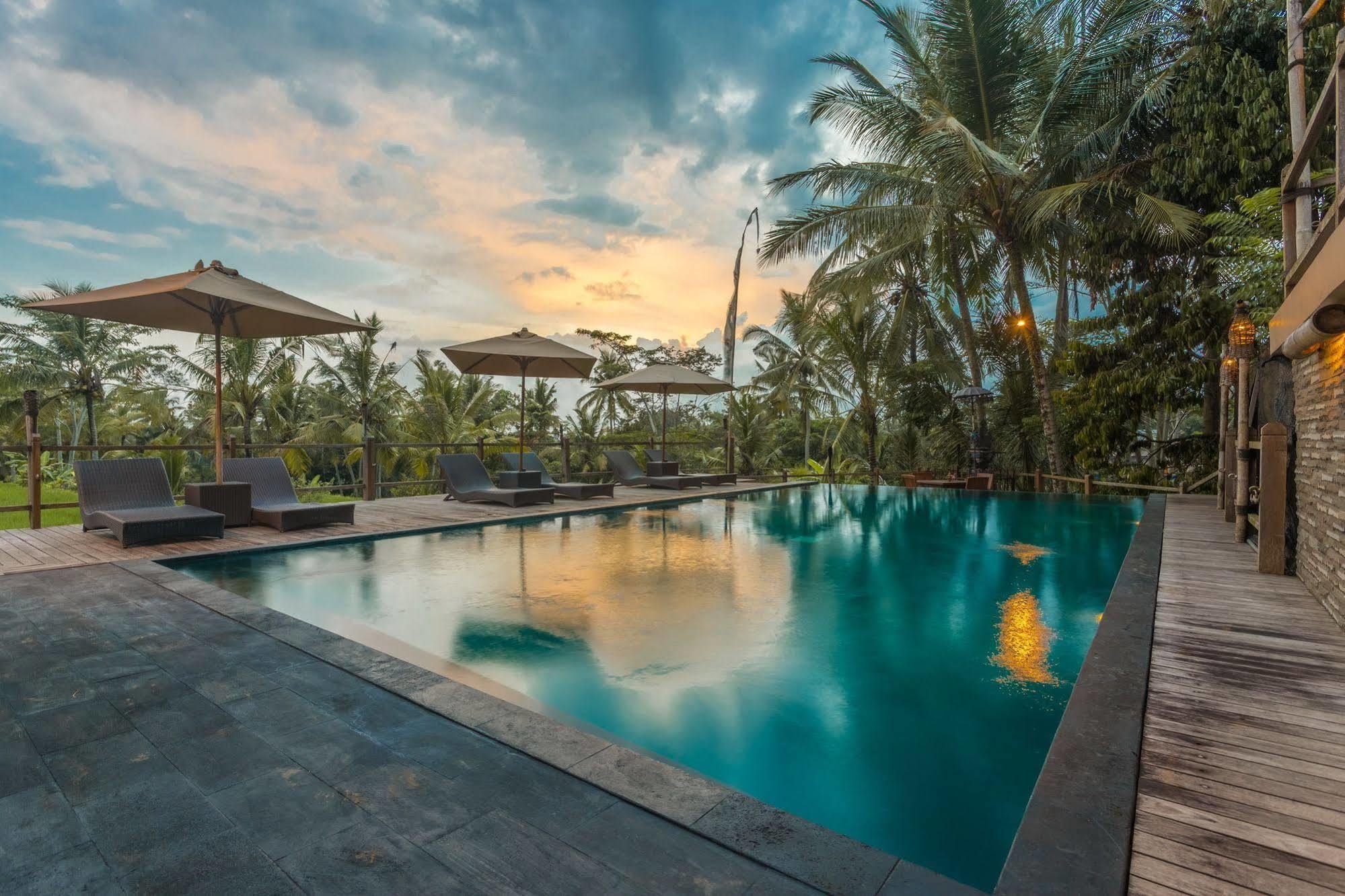Manyi Village Ubud Exterior photo